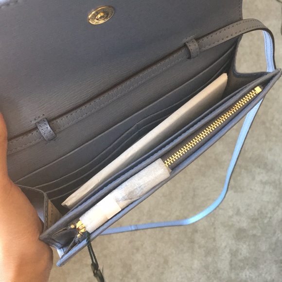 NWT Lauren Ralph Lauren Periwinkle Blue Crossbody - Picture 4 of 8
